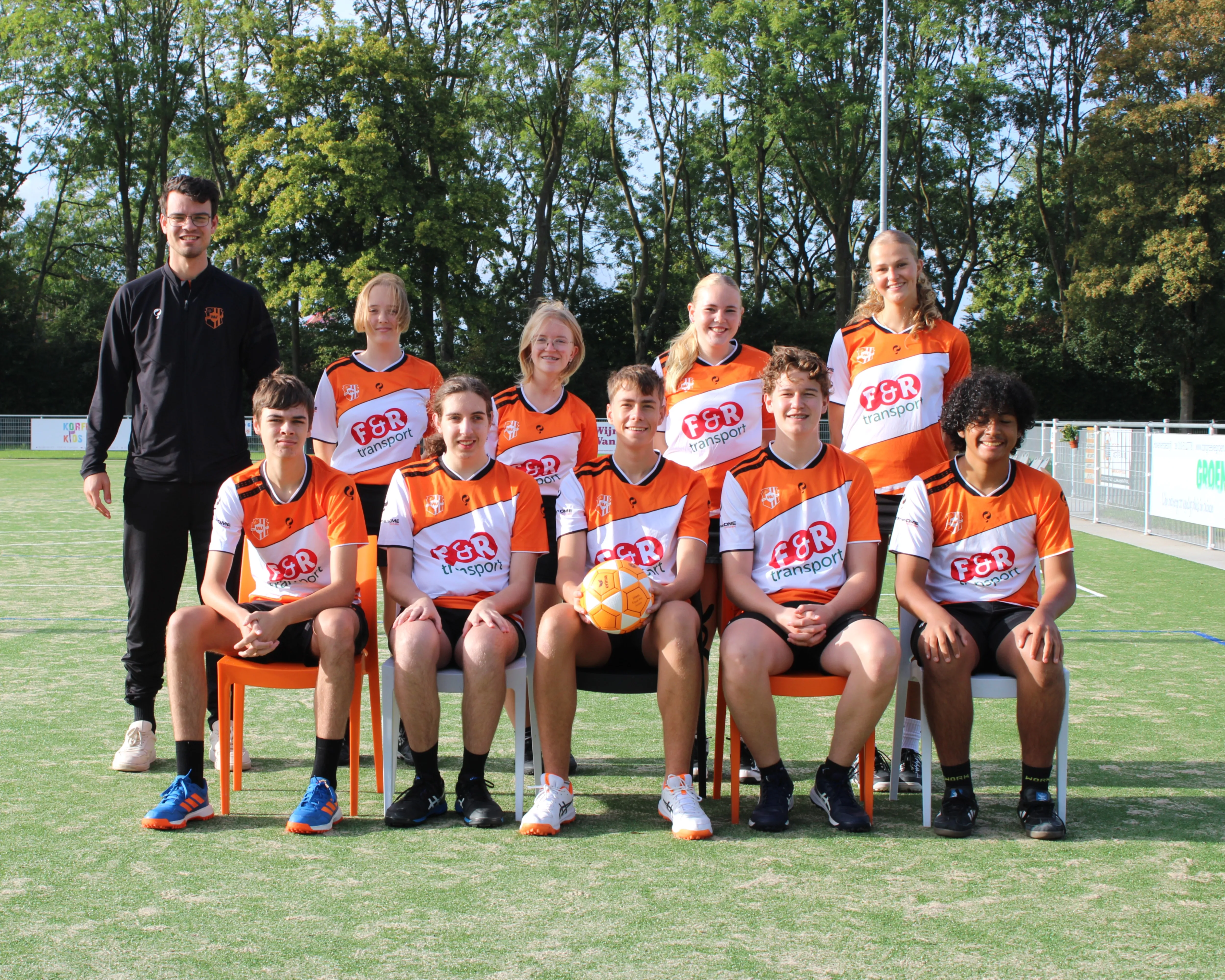 Teamfoto van Weidevogels J1