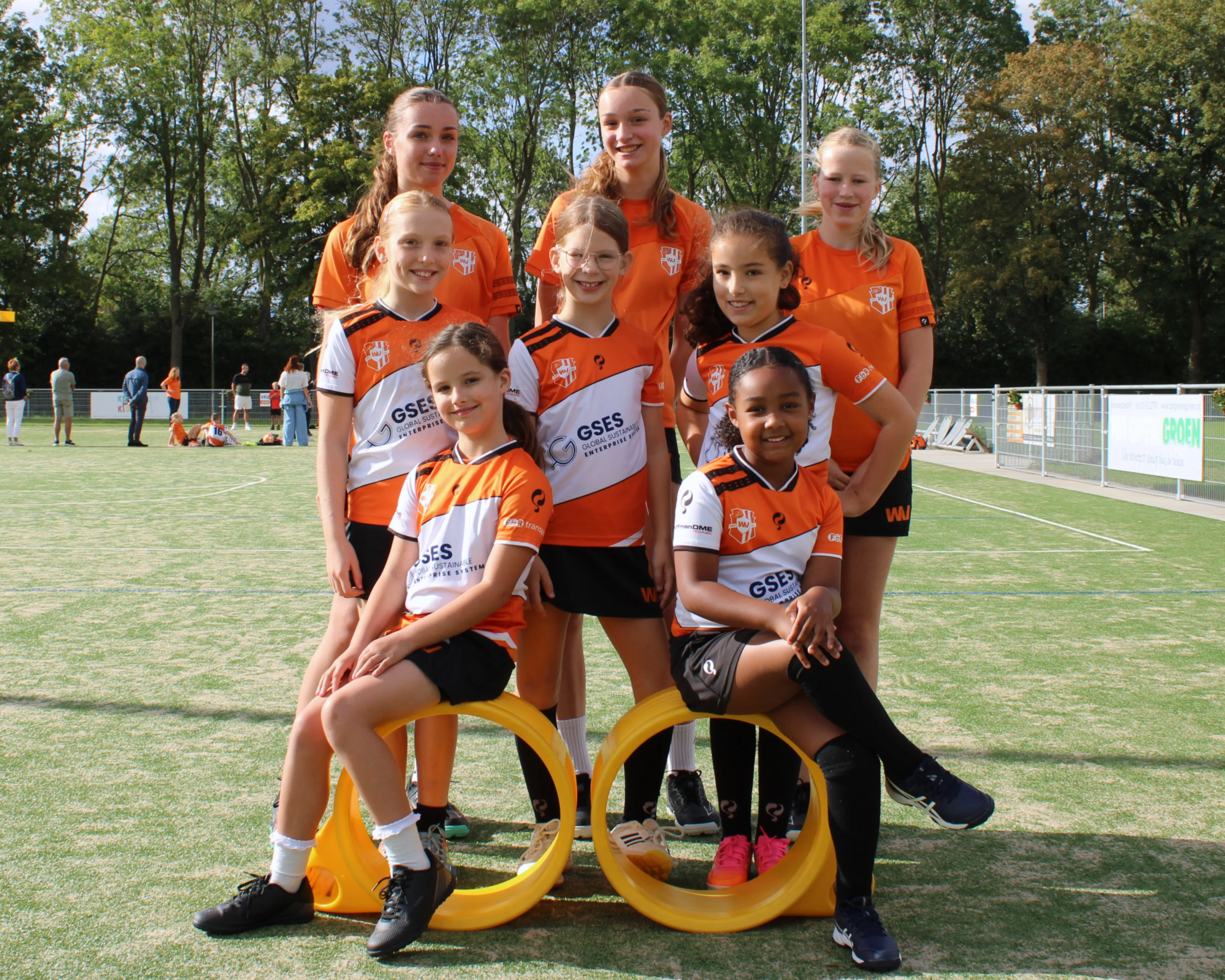 Teamfoto van Weidevogels J12